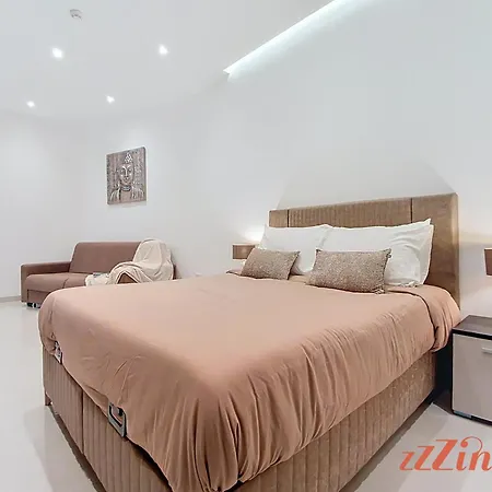 Rooftop 3br With Plunge Pool, Bbq & Private Garage Hal Ghaxiak