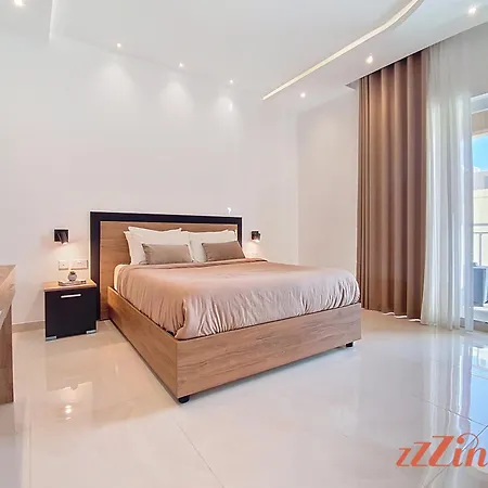 Tatil Evi Rooftop Oasis With Plunge Pool & Bbq *