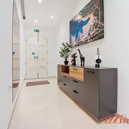 Сasa de vacaciones Rooftop 3br With Plunge Pool, Bbq & Private Garage