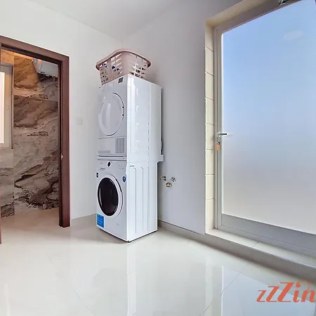 Rooftop 3br With Plunge Pool, Bbq & Private Garage * Hal Ghaxiak