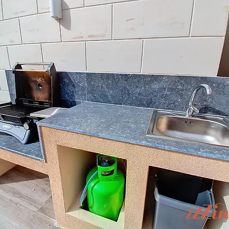 Rooftop Oasis With Plunge Pool & Bbq *