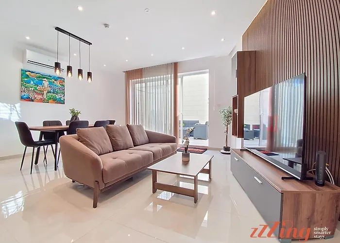 Rooftop Oasis With Plunge Pool & Bbq Case de vacanță Hal Ghaxiak