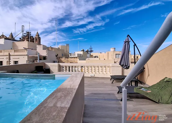 Case de vacanță Rooftop Oasis With Plunge Pool & Bbq Hal Ghaxiak