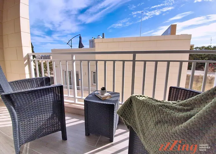 Case de vacanță Rooftop Oasis With Plunge Pool & Bbq *