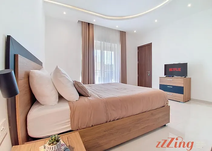 Rooftop Oasis With Plunge Pool & Bbq Hal Ghaxiak