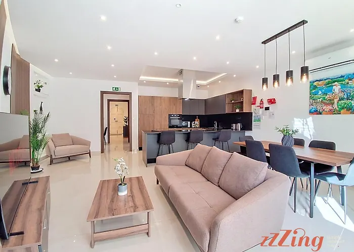 Rooftop Oasis With Plunge Pool & Bbq Case de vacanță *